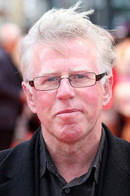 Photo of Phil Davis as Frank Spicer