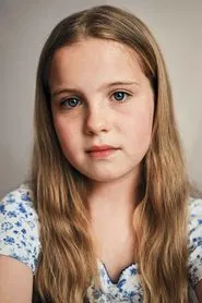 Photo of Molly Cartwright as Shannon Smurl