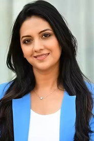 Photo of Tejashri Pradhan as Iravati