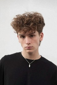 Photo of Leòn Muraca as Dino