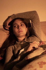 Photo of Mariana Lucena Rizzo as Alice