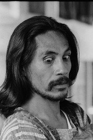 Photo of Roberto Villanueva