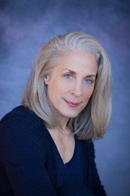 Photo of Susannah Kenton as Liz