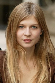 Photo of Clémence Poésy as Rana