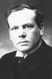 Photo of Andrew Robson as Police Captain