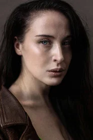 Photo of Rebecca Calienda as L / Lydia