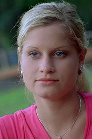 Photo of Adéla Decastelová as Karolína