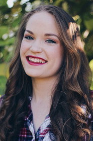 Photo of Hannah Hutchison as Michelle Matthews/Jessica Hill