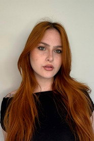 Photo of Amanda Toth as Bianca Fiorezzi