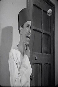 Photo of إبراهيم عرفه as أحد ركاب القطار
