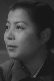 Photo of Yôko Yaguchi as Tsuru Watanabe, president of women workers