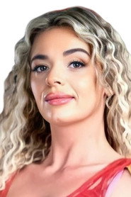 Photo of Lizzy Evans as Lizzy Evo