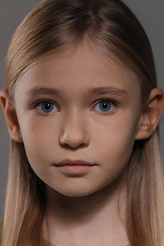 Photo of Polina Bakhtigozina as Маша в 10 лет