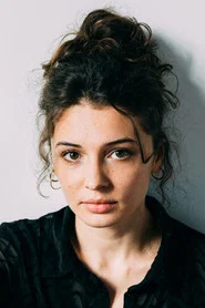 Photo of Alma Rosenbeck as Coline