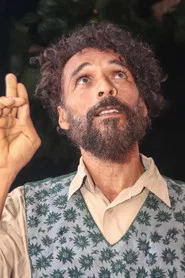 Photo of Asaías Rodrigues as Luiz