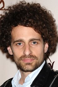 Photo of Isaac Kappy as Garfunkel