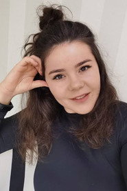 Photo of Yonca Hiç as Ayse