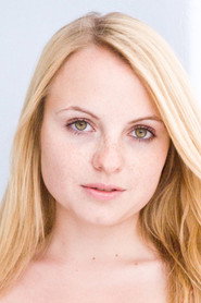 Photo of Camares Amonat as Jule Schmitz