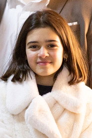 Photo of Alice Cunha as Catarina