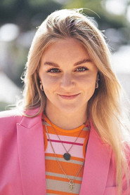 Photo of Hannah-Marie Berdan as Claudia