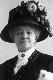 Photo of Inda Palmer as Constance