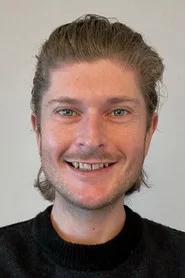 Photo of Kjartan Hansen as Súni