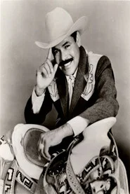 Photo of Luis Blanco as Alejandro Peña