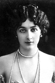 Photo of Lina Cavalieri as Princess Cordelia