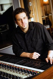 Photo of Lee Alexander as Bass