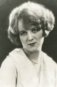 Photo of Pauline Garon as Vivian Saunders