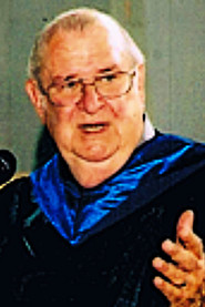 Photo of Dr. Paul Carlin