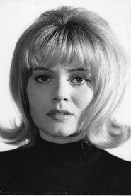 Photo of Anita Höfer as Hanna Lauretz