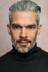 Photo of Che Watson as Tom
