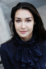 Photo of Angelina Noa as Lina