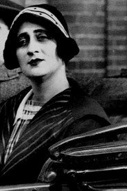 Photo of Alicia Arango de Mejía as Lina