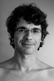 Photo of Celso Sim as Joanes