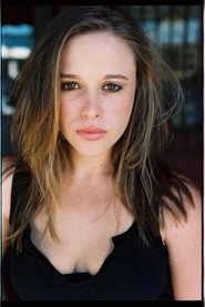 Photo of Cara DeLizia as Beth Morgan