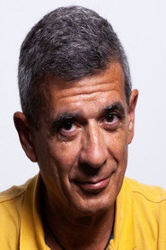 Photo of António Silva e Sousa as Detetive