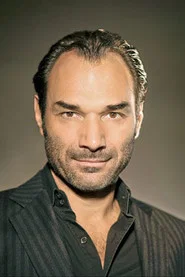 Photo of Nikolai Schukoff as Jim Mahoney