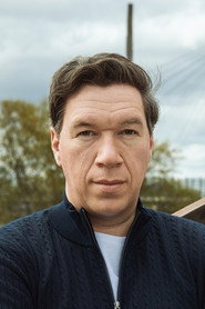 Photo of Topher Field