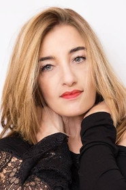 Photo of Roberta Marrelli as Elizabeth