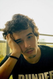 Photo of Lucas Sá as Vinícius
