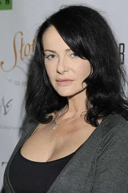 Photo of Agnieszka Jaskółka as Angela Wenz