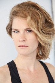 Photo of Eve Gadouas as Girl in Corridor (Segment "L'Individu")