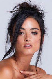 Photo of Xian Mikol as Elizabeth Taylor