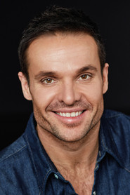 Photo of Jay Bowen as Cameron Houghton