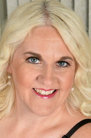 Photo of Anna Moore