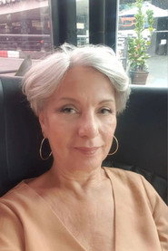 Photo of Diana Bruner as Inês
