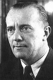 Photo of Árpád Lehotay as Kotzog, polgármester