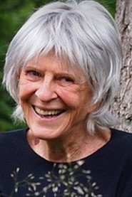 Photo of Sonia Laroze as Sister Elisabeth